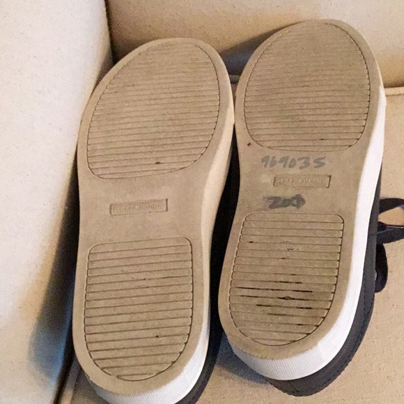 Tory Burch Leather Sneakers - Picture 7 of 7